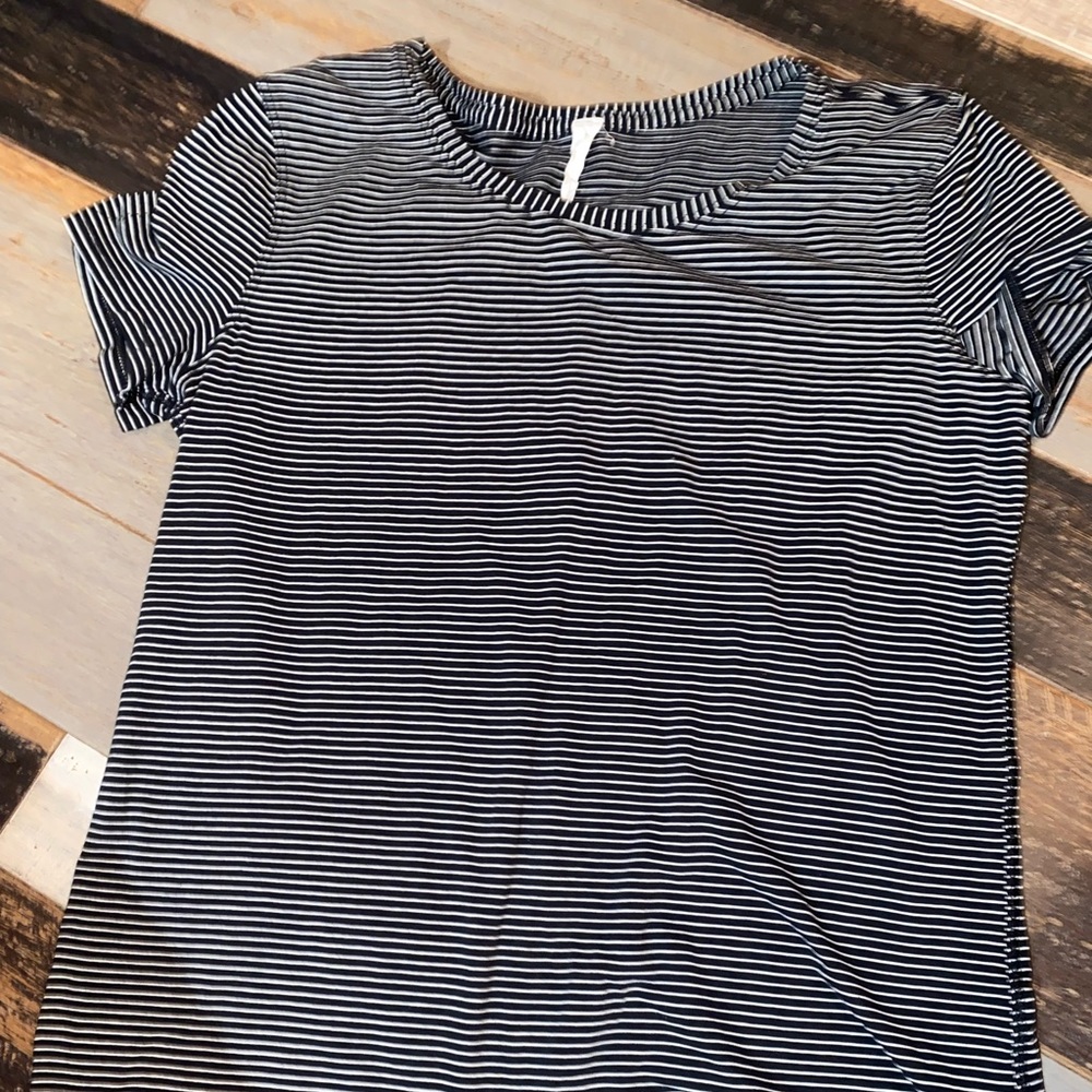 Lululemon striped shirt